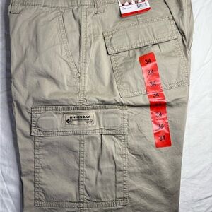 UNIONBAY Men's Cargo Shorts in Tan